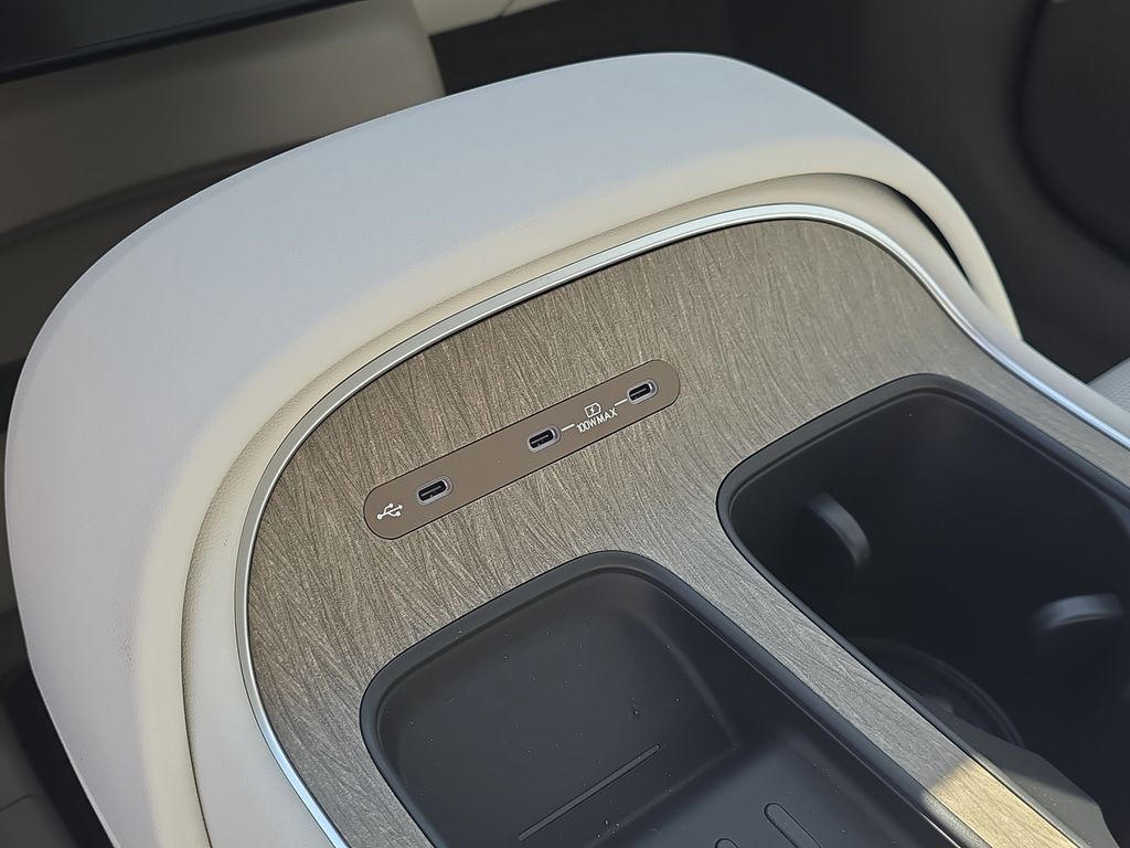 Thumbnail: 2026 Hyundai Palisade - 32