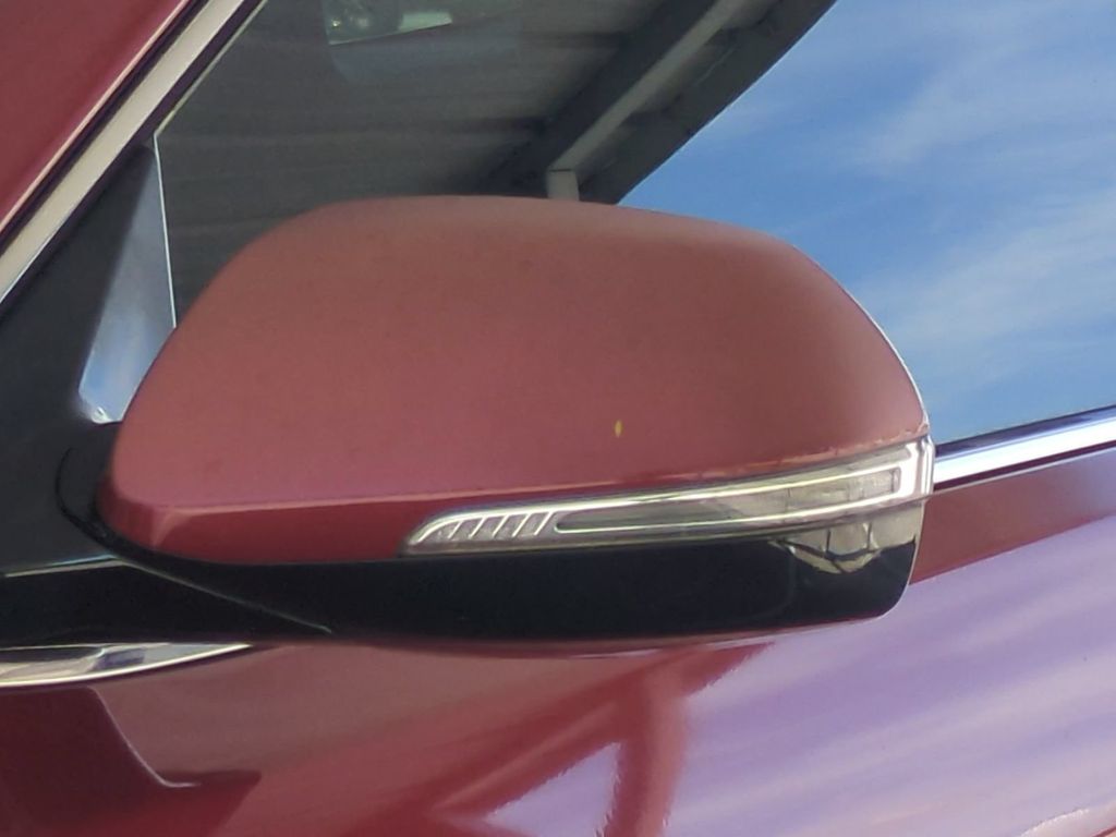Thumbnail: 2015 Hyundai Santa Fe - 7