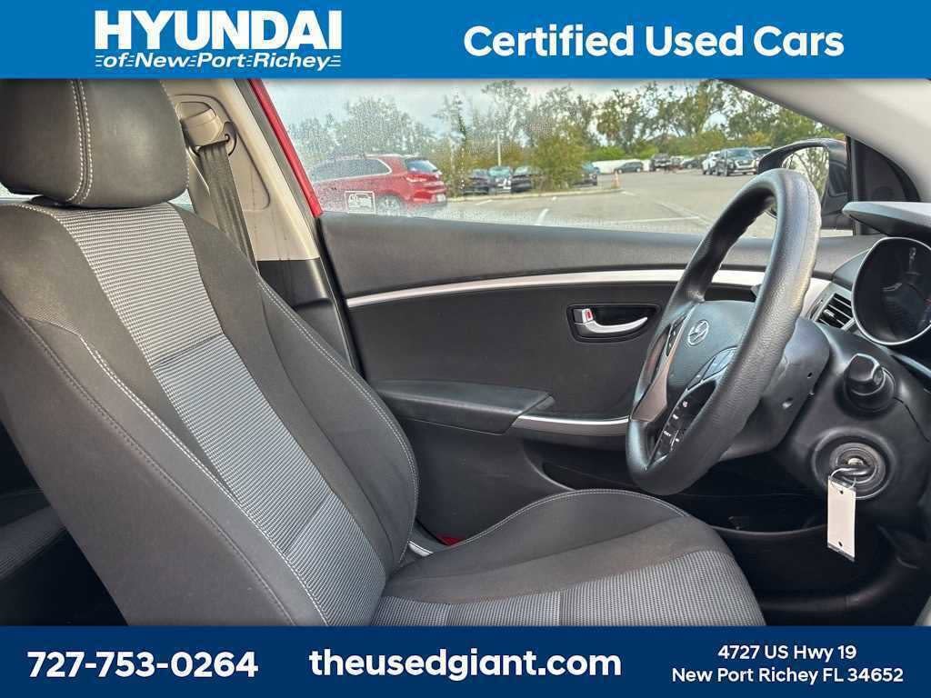 Thumbnail: 2014 Hyundai Elantra - 11