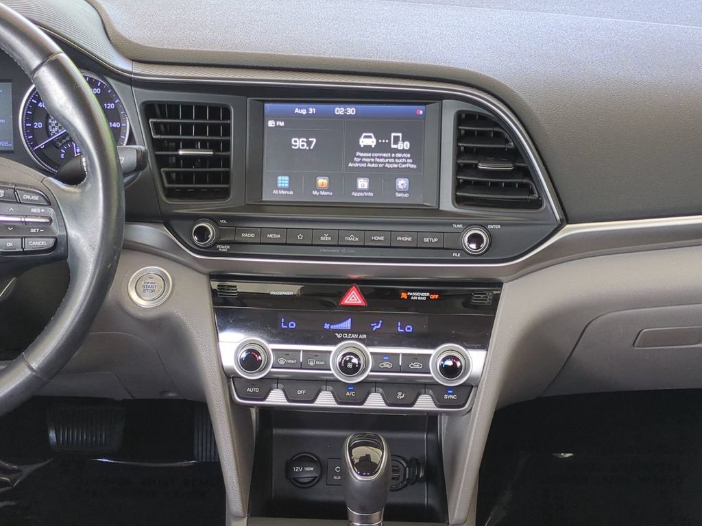 Thumbnail: 2020 Hyundai Elantra - 13
