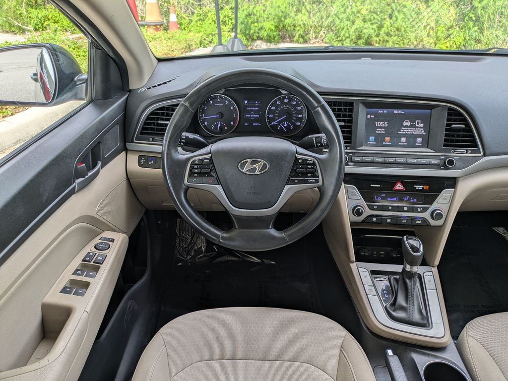Thumbnail: 2018 Hyundai Elantra - 10