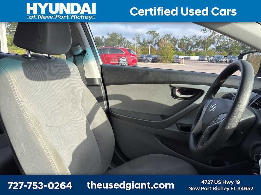 Thumbnail: 2016 Hyundai Elantra - 11