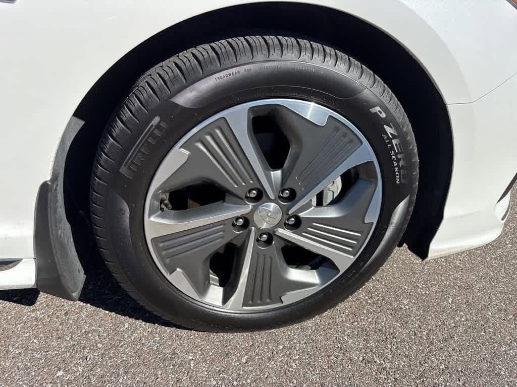 Thumbnail: 2019 Hyundai Sonata - 6