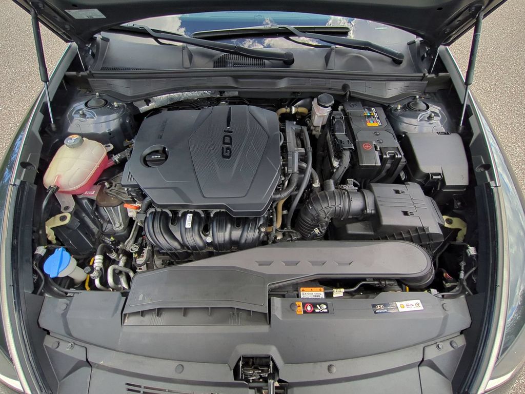 Thumbnail: 2022 Hyundai Sonata - 9