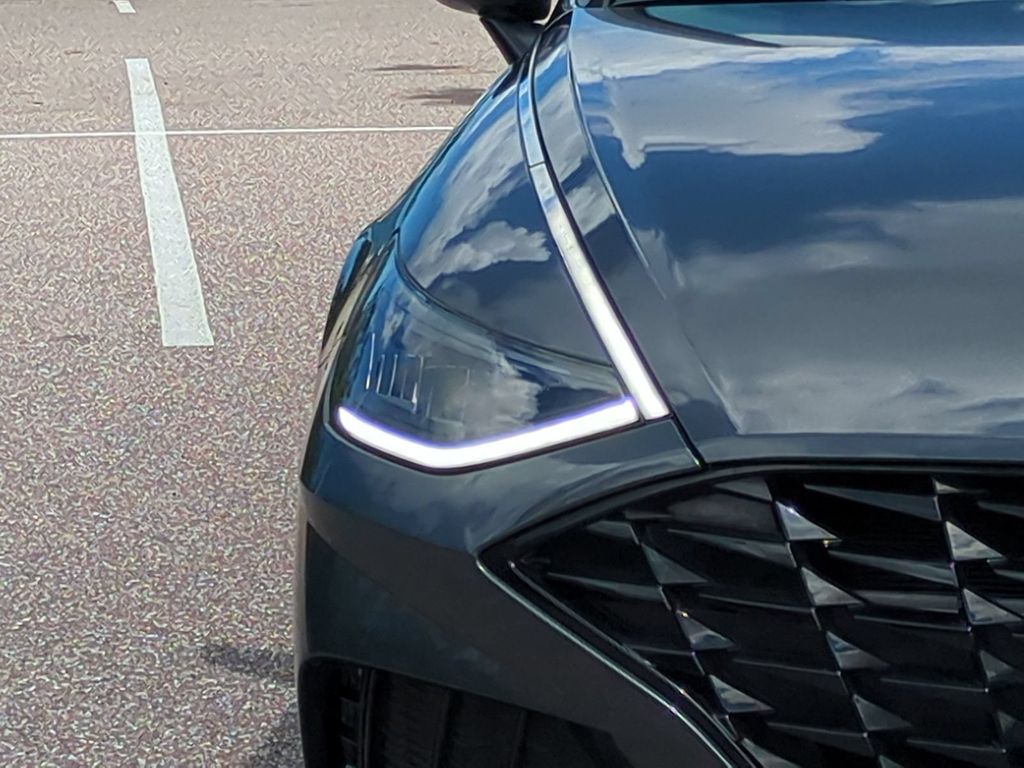 Thumbnail: 2022 Hyundai Sonata - 20