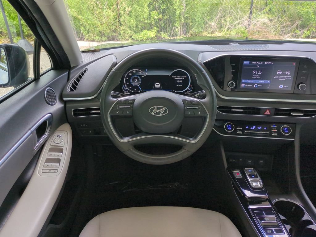 Thumbnail: 2022 Hyundai Sonata - 10