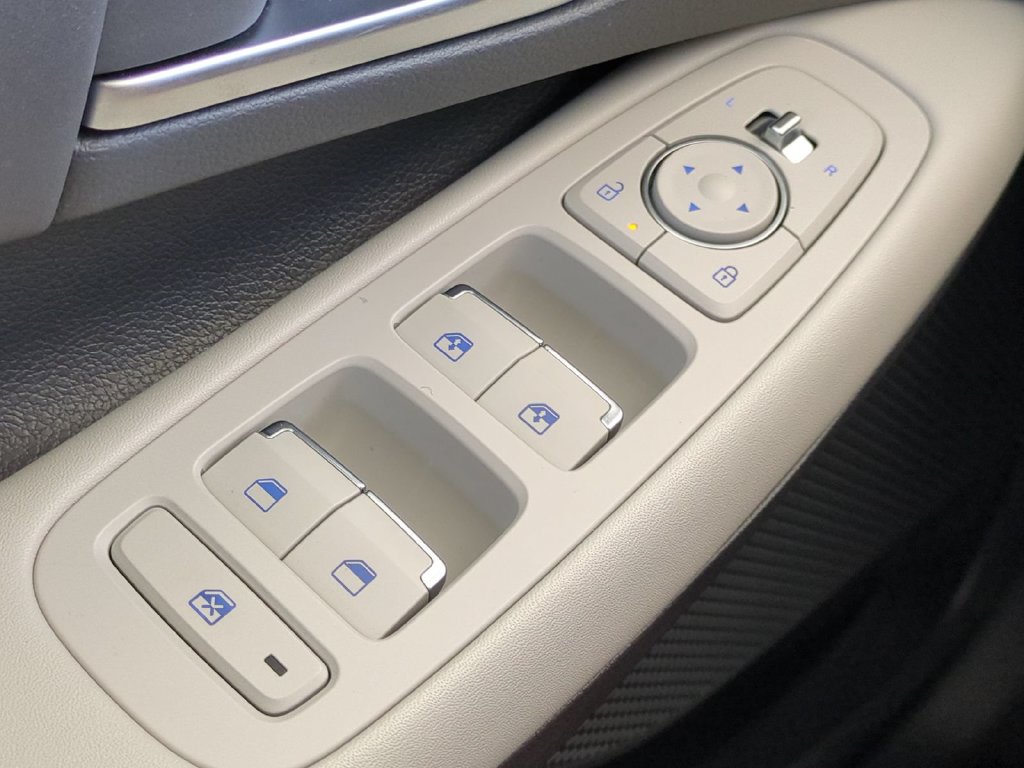 Thumbnail: 2025 Hyundai Sonata - 28