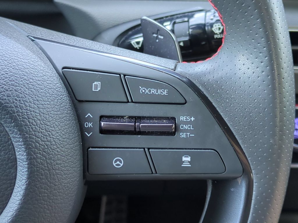 Thumbnail: 2023 Hyundai Sonata - 32