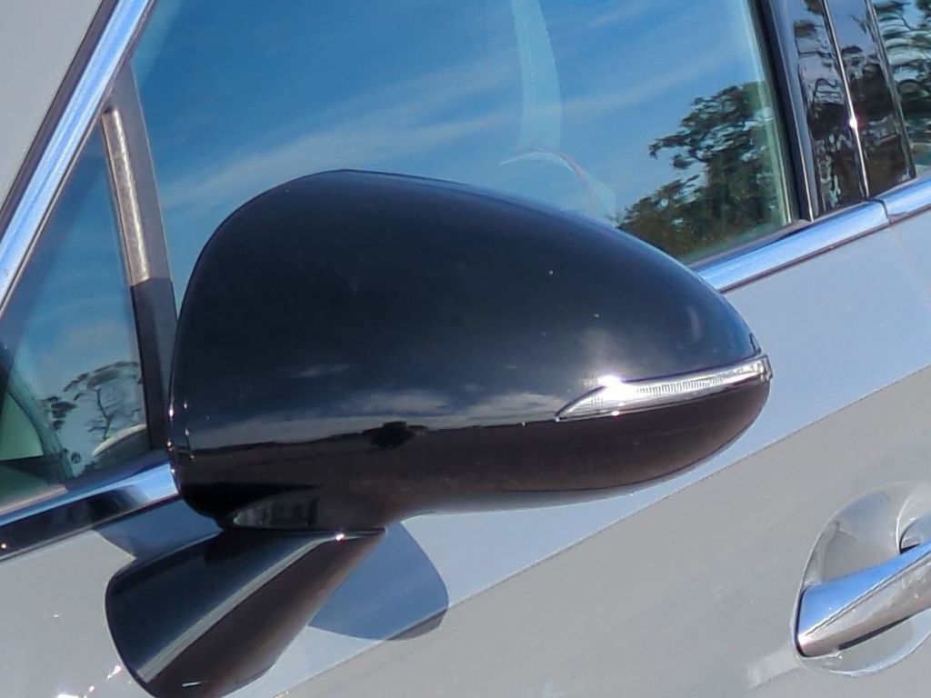 Thumbnail: 2023 Hyundai Sonata - 21
