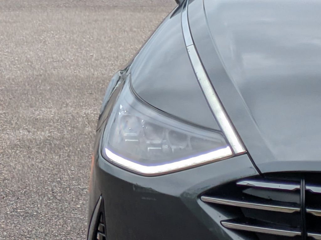 Thumbnail: 2023 Hyundai Sonata - 19