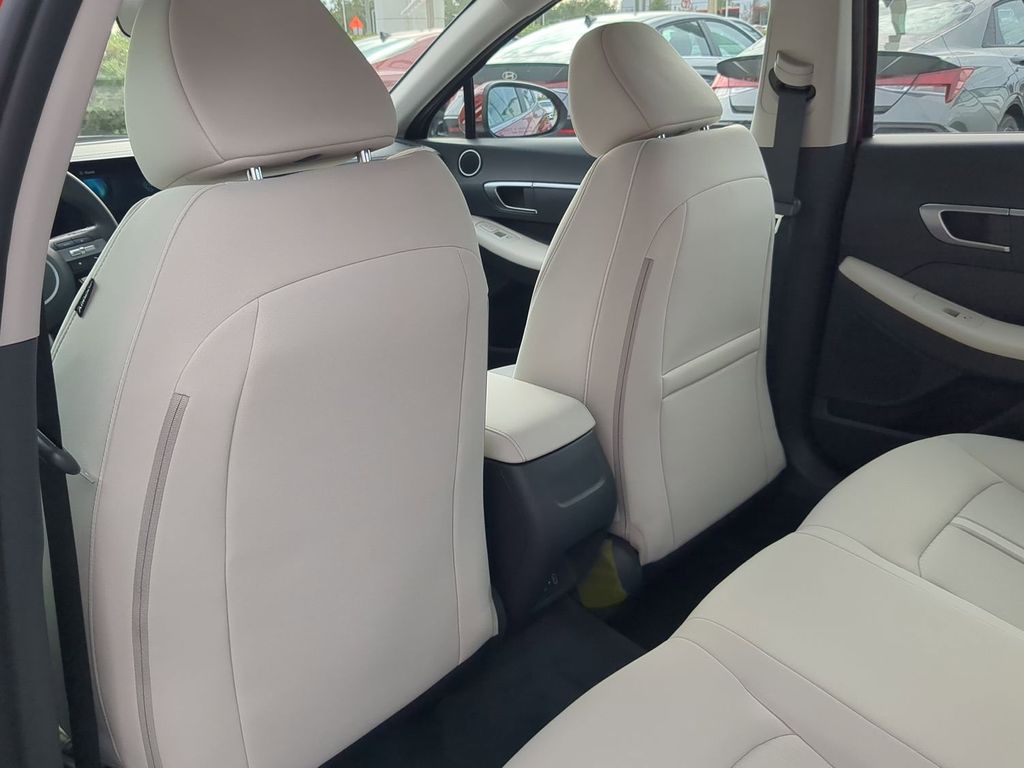 Thumbnail: 2026 Hyundai Sonata - 12