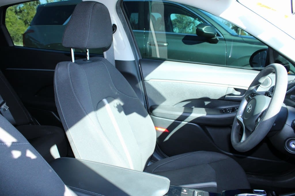 Thumbnail: 2023 Hyundai Sonata - 6