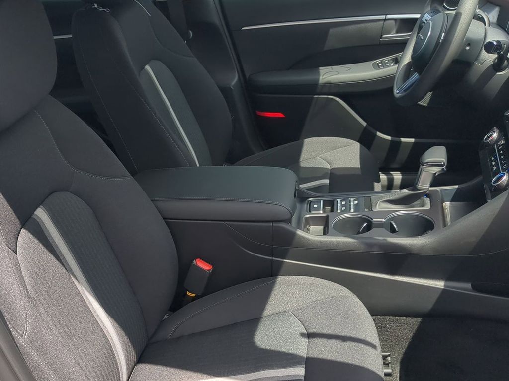 Thumbnail: 2026 Hyundai Sonata - 25