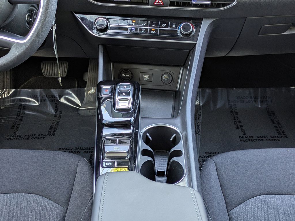 Thumbnail: 2022 Hyundai Sonata - 14