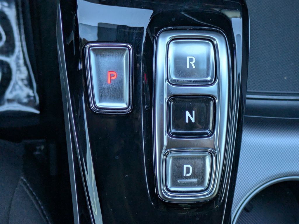 Thumbnail: 2022 Hyundai Sonata - 24