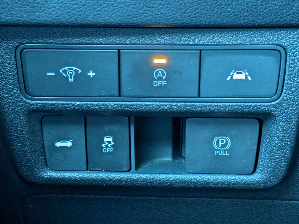 Thumbnail: 2022 Hyundai Sonata - 26