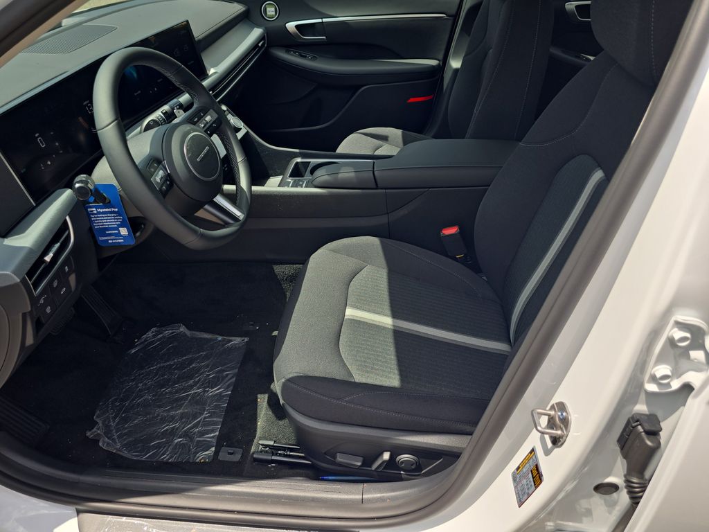 Thumbnail: 2026 Hyundai Sonata - 9