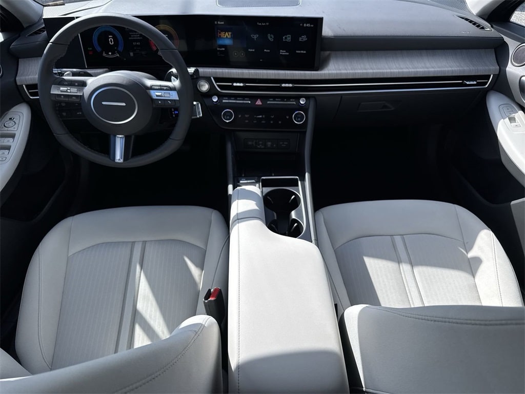 Thumbnail: 2025 Hyundai Sonata - 9