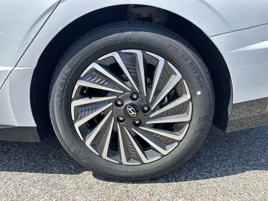 Thumbnail: 2025 Hyundai Sonata - 6