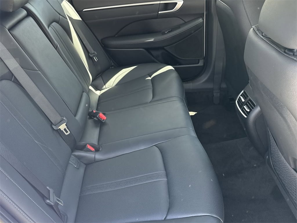 Thumbnail: 2025 Hyundai Sonata - 25