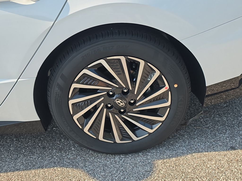 Thumbnail: 2026 Hyundai Sonata - 8