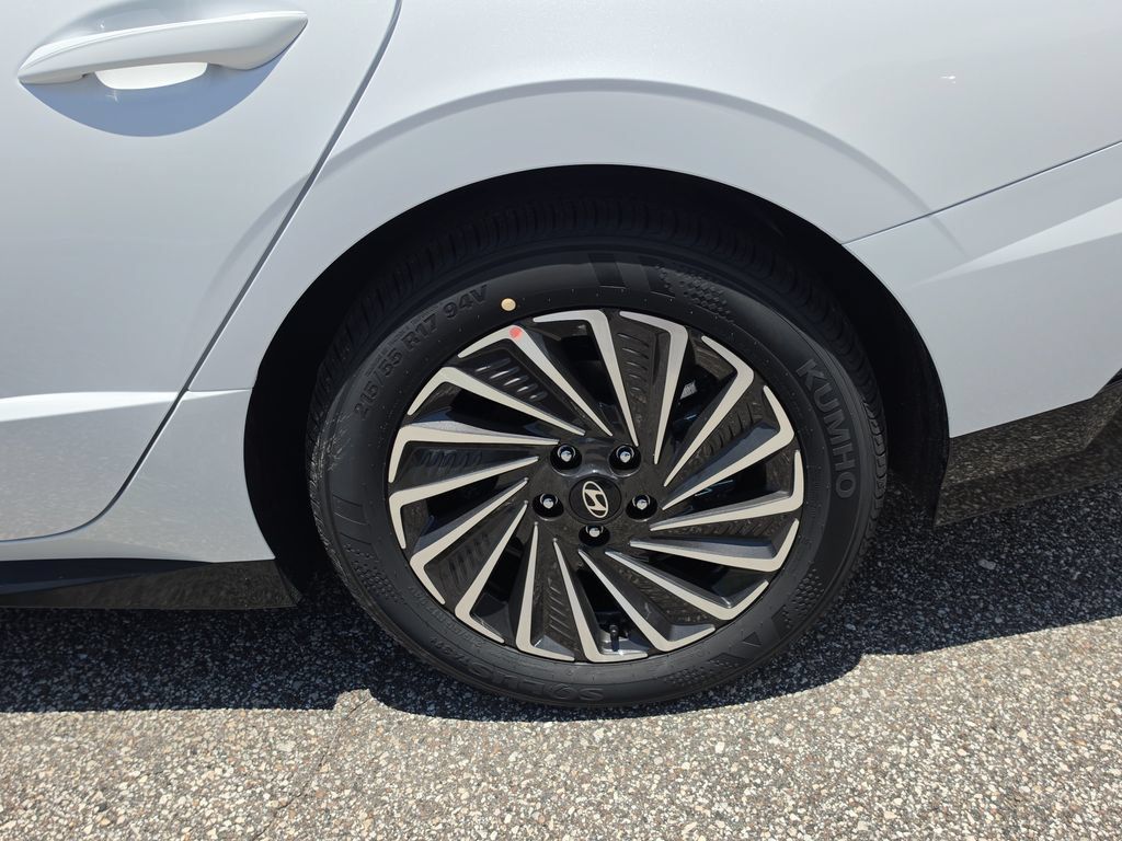 Thumbnail: 2026 Hyundai Sonata - 8