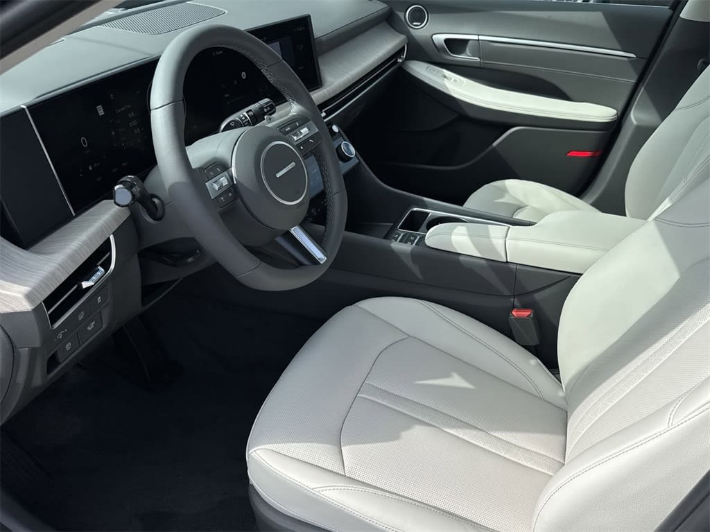 Thumbnail: 2025 Hyundai Sonata - 8