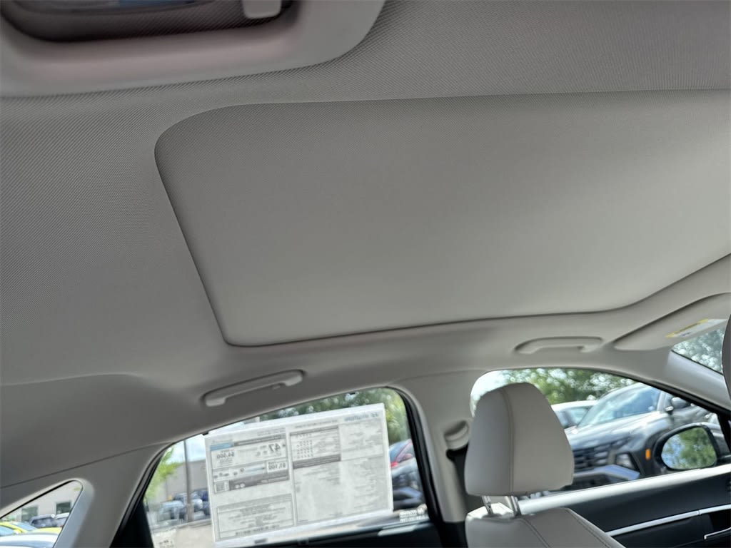 Thumbnail: 2025 Hyundai Sonata - 26