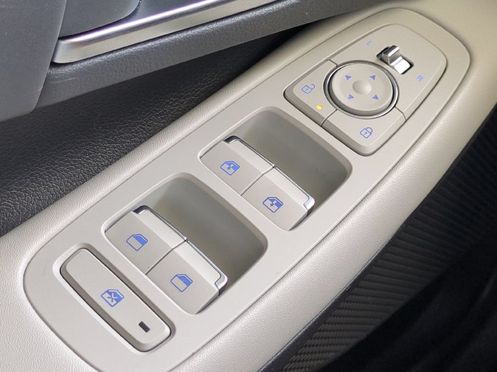 Thumbnail: 2024 Hyundai Sonata - 28