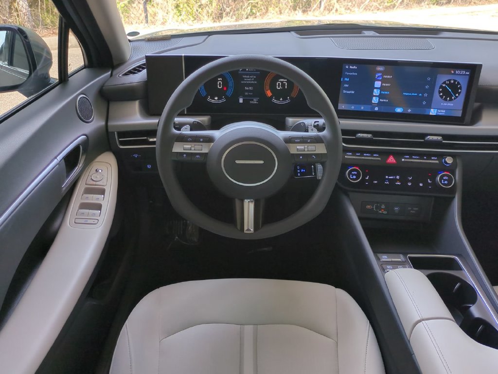 Thumbnail: 2024 Hyundai Sonata - 9
