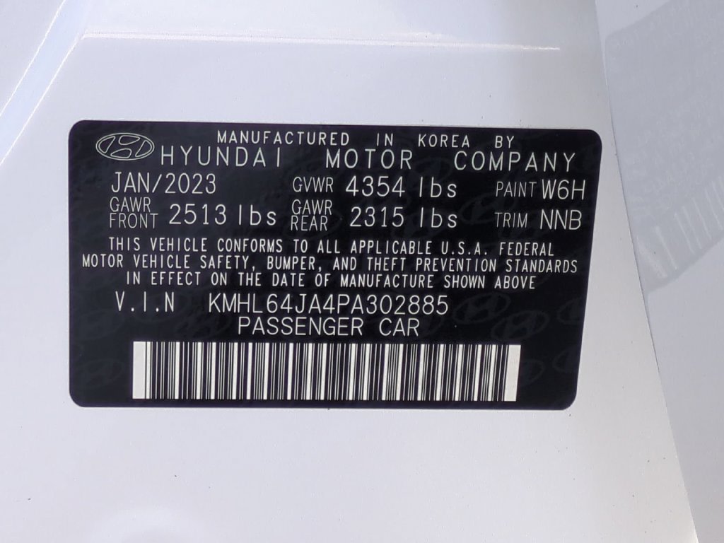 Thumbnail: 2023 Hyundai Sonata - 16