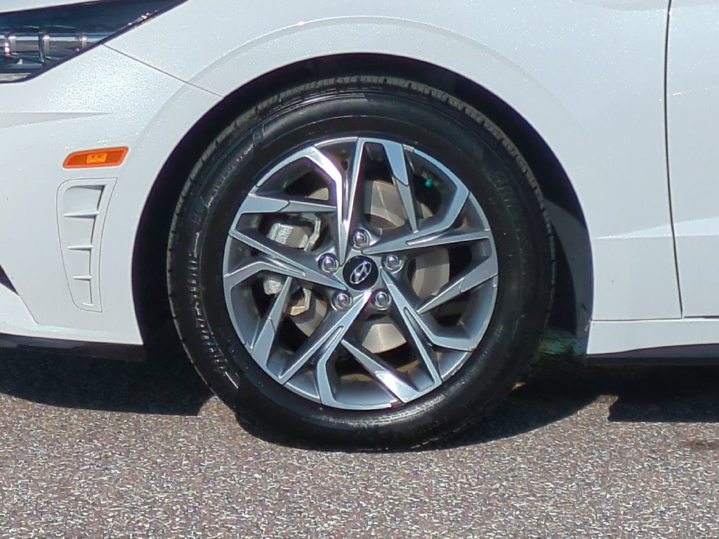 Thumbnail: 2023 Hyundai Sonata - 7