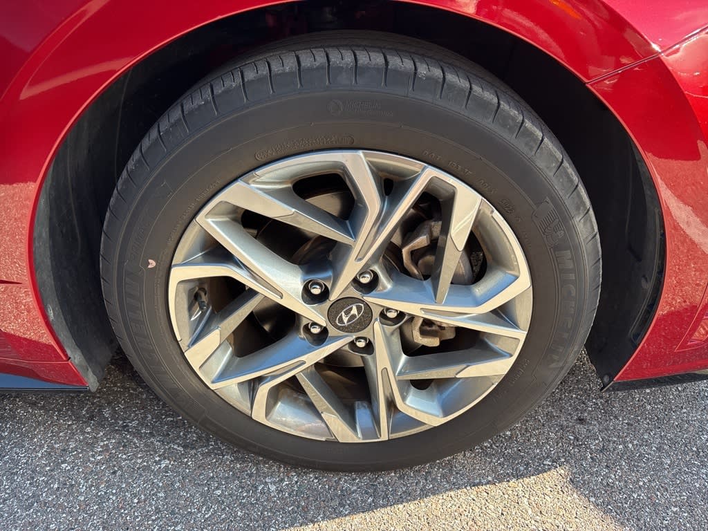 Thumbnail: 2023 Hyundai Sonata - 5