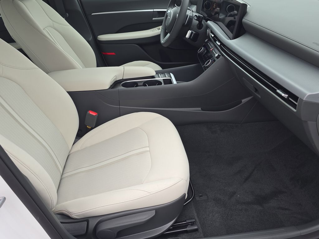 Thumbnail: 2026 Hyundai Sonata - 11