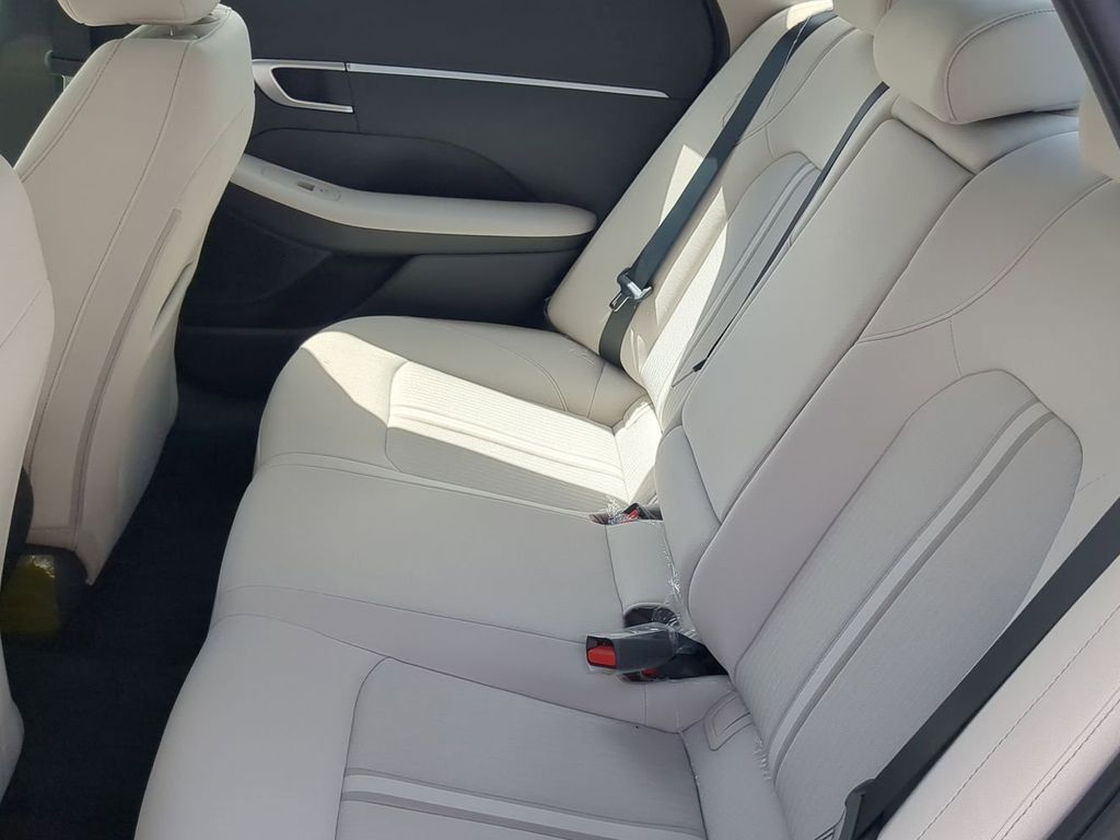 Thumbnail: 2026 Hyundai Sonata - 24