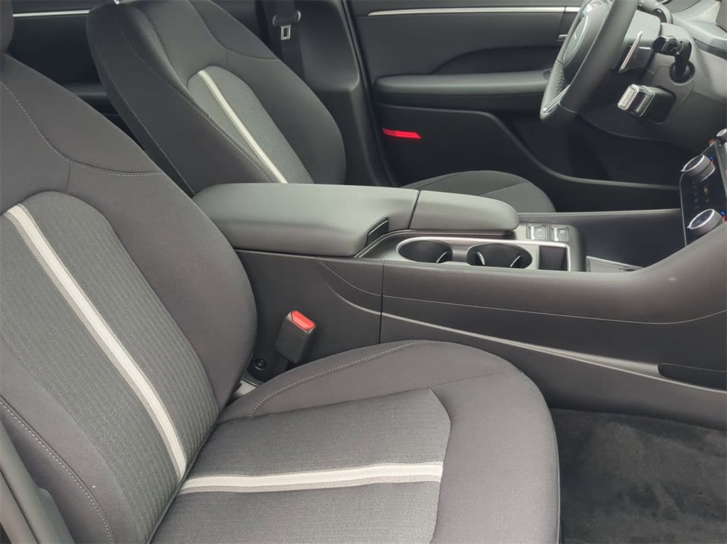 Thumbnail: 2026 Hyundai Sonata - 11