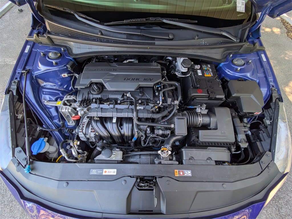 Thumbnail: 2023 Hyundai Elantra - 9