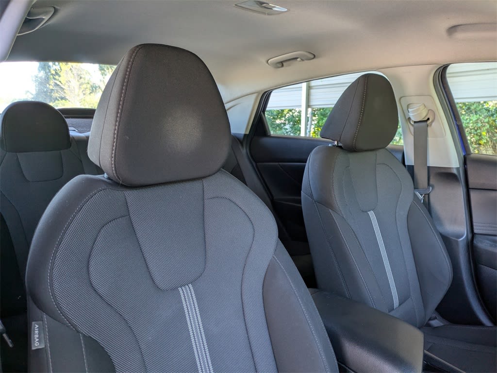 Thumbnail: 2023 Hyundai Elantra - 11