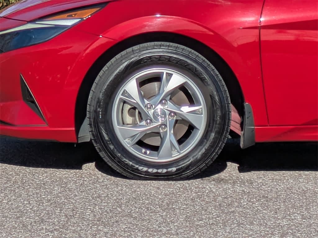 Thumbnail: 2023 Hyundai Elantra - 8