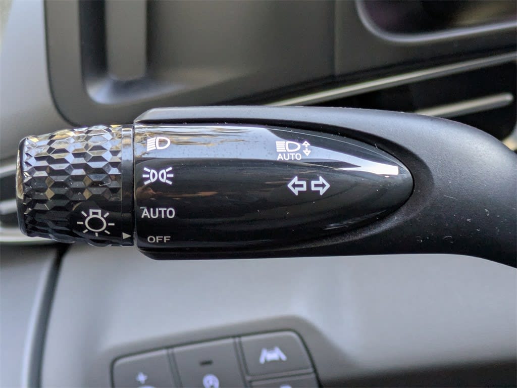 Thumbnail: 2023 Hyundai Elantra - 27