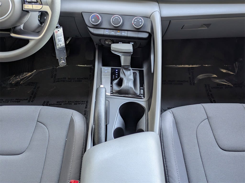 Thumbnail: 2023 Hyundai Elantra - 15