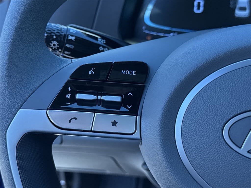 Thumbnail: 2025 Hyundai Elantra - 26