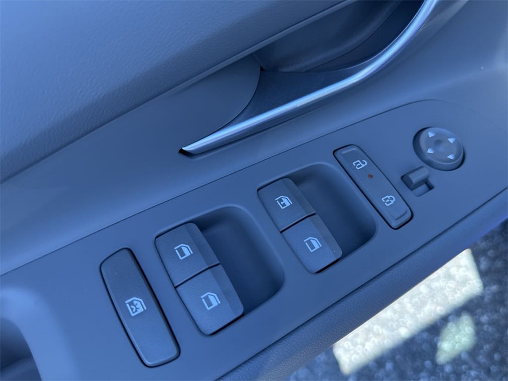 Thumbnail: 2025 Hyundai Elantra - 22