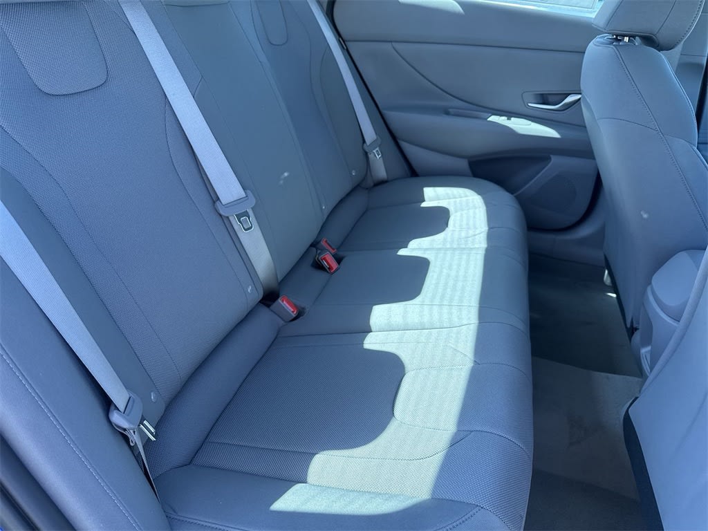 Thumbnail: 2025 Hyundai Elantra - 24