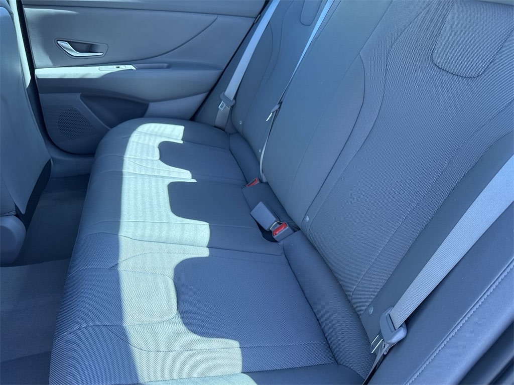 Thumbnail: 2025 Hyundai Elantra - 23