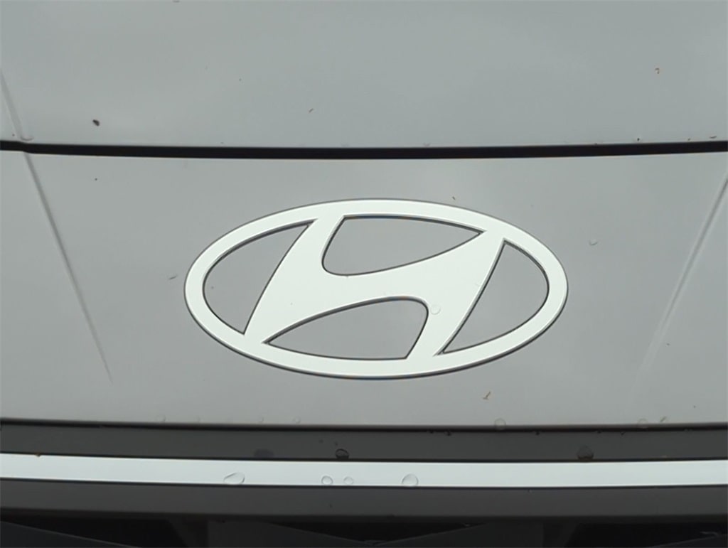 Thumbnail: 2025 Hyundai Elantra - 20