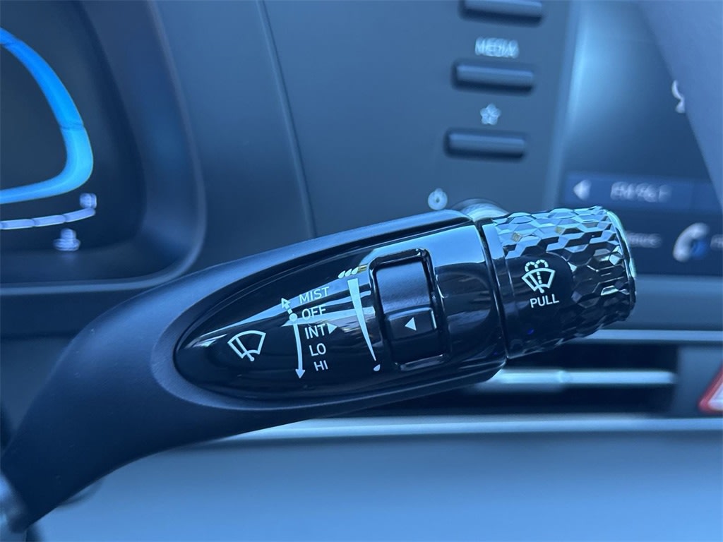 Thumbnail: 2025 Hyundai Elantra - 7