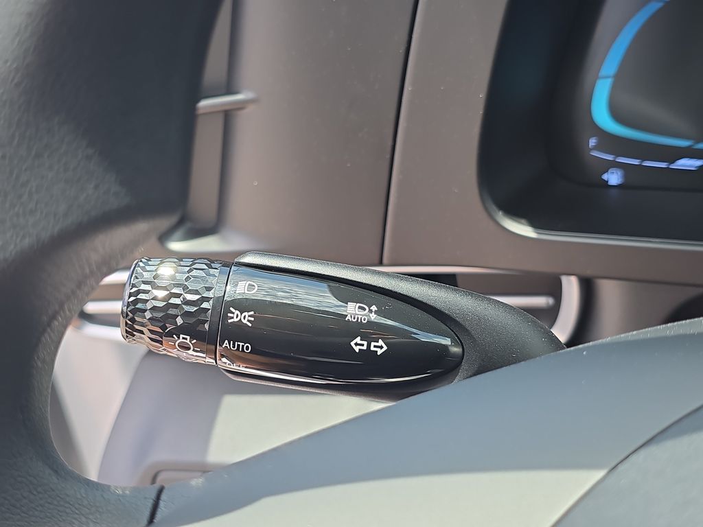 Thumbnail: 2026 Hyundai Elantra - 5