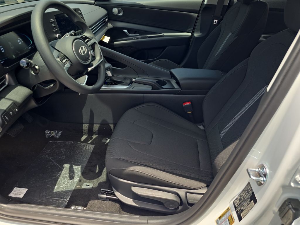 Thumbnail: 2026 Hyundai Elantra - 8
