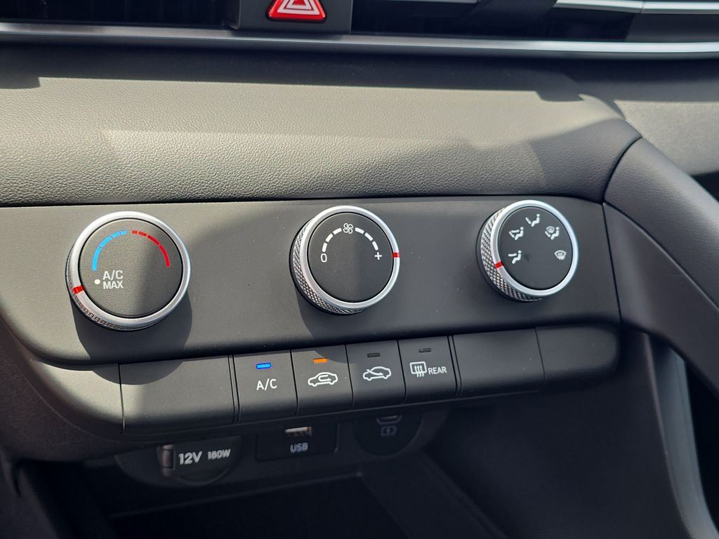 Thumbnail: 2026 Hyundai Elantra - 30